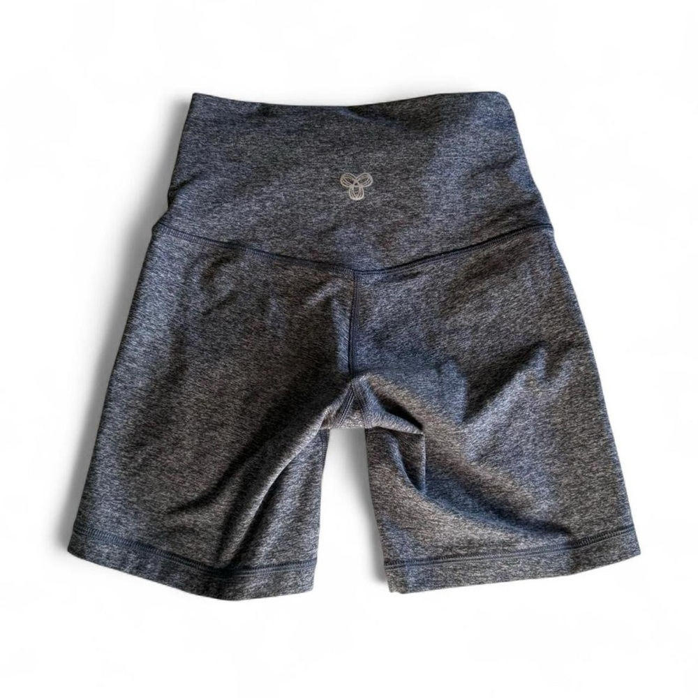 Aritzia TNA butter shorts